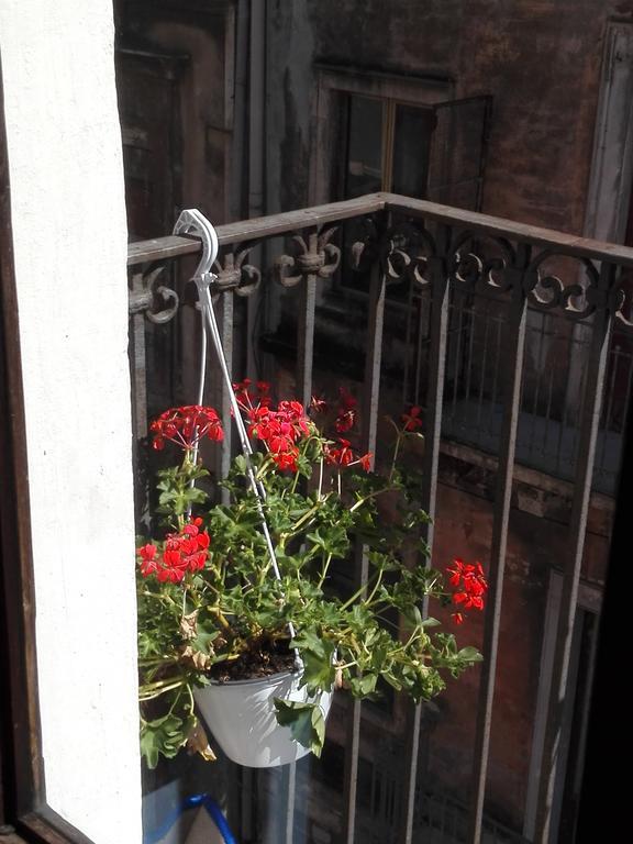 Monovano Centro Storico Catania-Fontanarossai nemzetközi repülőtér Kültér fotó